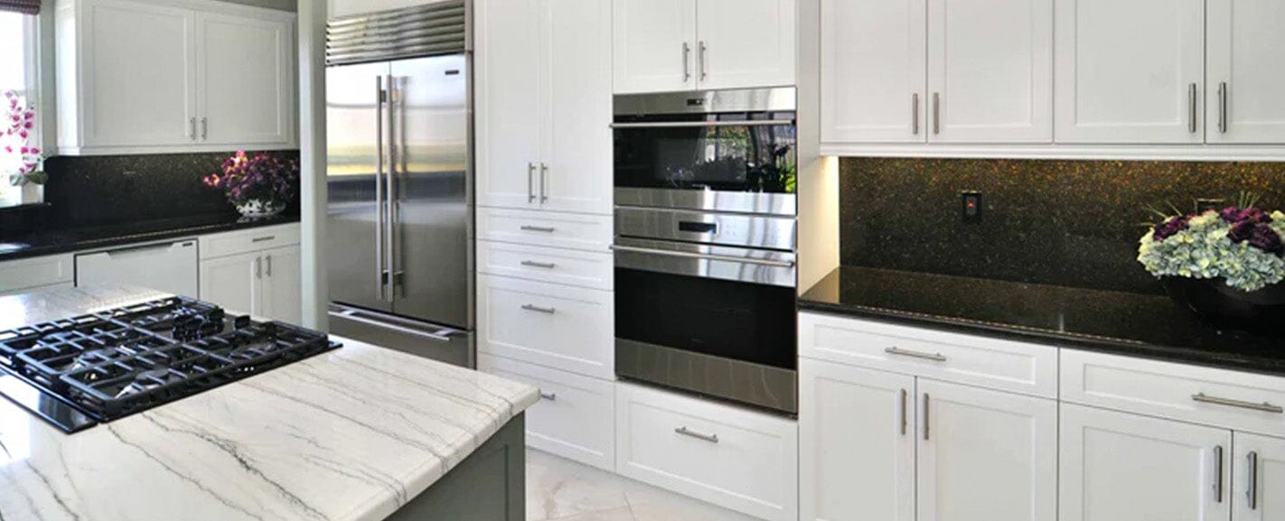 THE SECRET TO A SEAMLESS KITCHEN DESIGN: MATCHING CABINET DOORS, DRAWER FRONTS AND ACCESSORIES