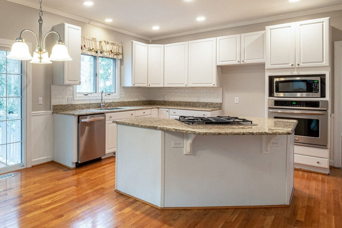 Thermofoil Raised Doors Round Corner Panel Doors 'N